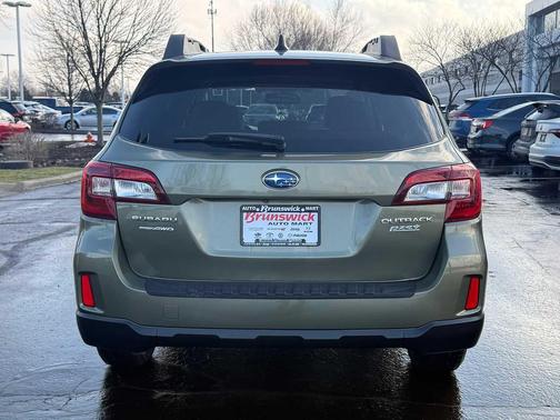 2016 Subaru Outback 2.5i Premium