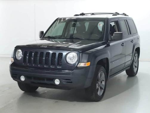 Maximum Steel Metallic Clearcoat 2014 Jeep Patriot High Altitude