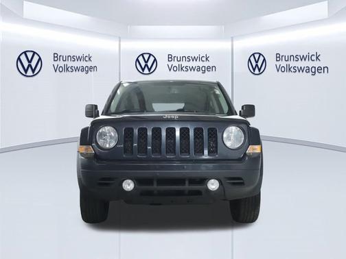 Maximum Steel Metallic Clearcoat 2014 Jeep Patriot High Altitude