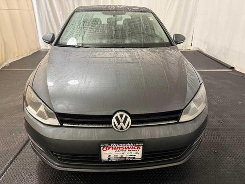 2016 Volkswagen Golf TSI S 4-Door