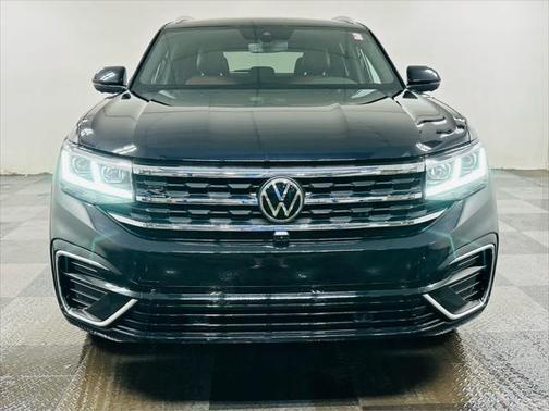 2022 Volkswagen Atlas Cross Sport 3.6L V6 SEL Premium R-Line