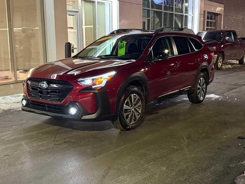 2025 Subaru Outback Premium