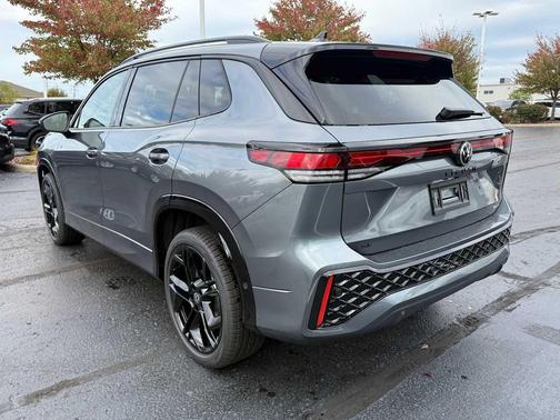 2026 Volkswagen Tiguan 2.0T SE R-Line Black 4MOTION