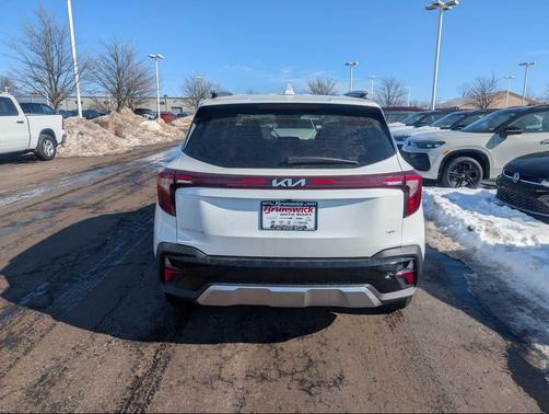 2025 Kia Seltos S