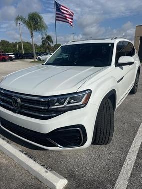 2022 Volkswagen Atlas 3.6L SEL Premium R-Line
