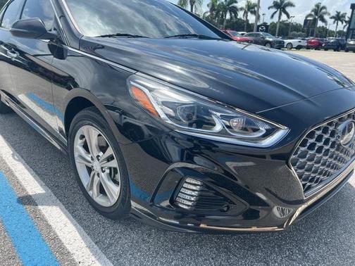 2019 Hyundai SONATA Limited