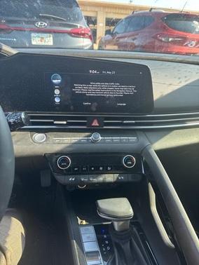 2023 Hyundai ELANTRA HEV Limited