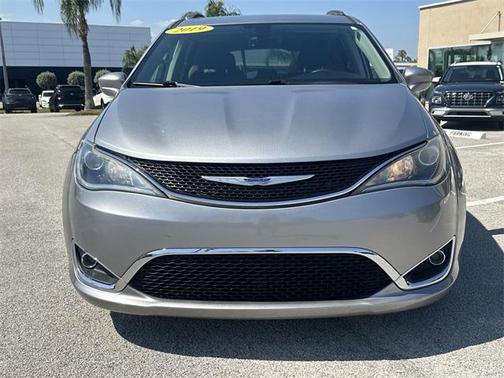 2019 Chrysler Pacifica Touring-L Plus