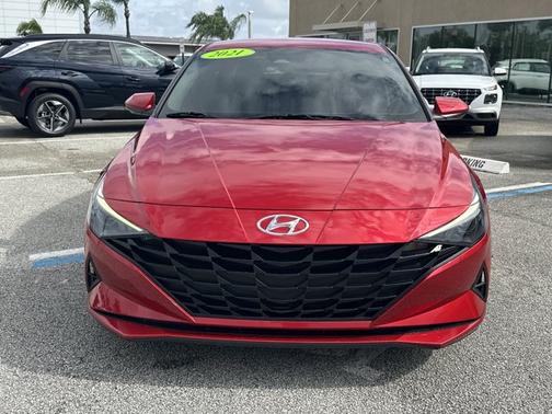 Red 2021 Hyundai ELANTRA SEL