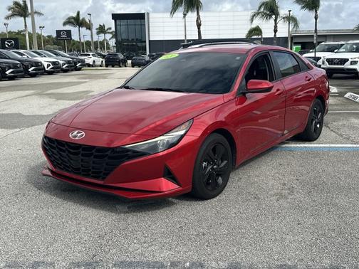 Red 2021 Hyundai ELANTRA SEL