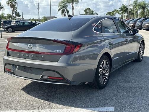2022 Hyundai SONATA Hybrid SEL