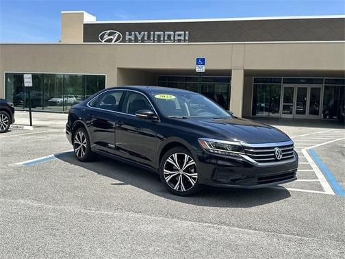 2022 Volkswagen Passat 2.0T SE