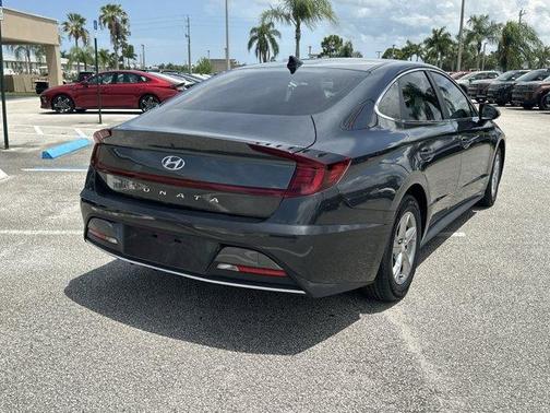 2023 Hyundai SONATA SE