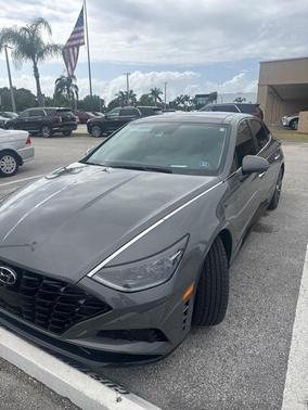 2022 Hyundai SONATA Limited