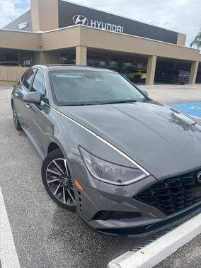 2022 Hyundai SONATA Limited