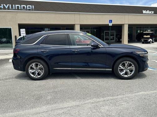 2022 Genesis GV70 2.5T