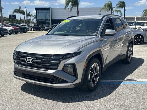 Silver 2025 Hyundai TUCSON SEL