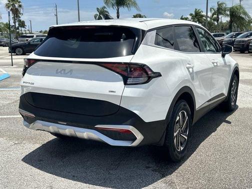 2023 Kia Sportage Hybrid LX