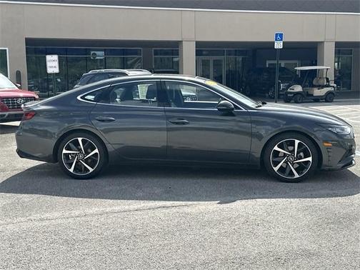 2022 Hyundai SONATA SEL Plus