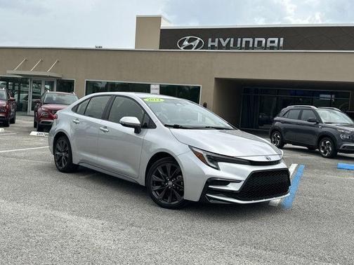 2024 Toyota Corolla Hybrid SE