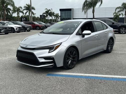 2024 Toyota Corolla Hybrid SE