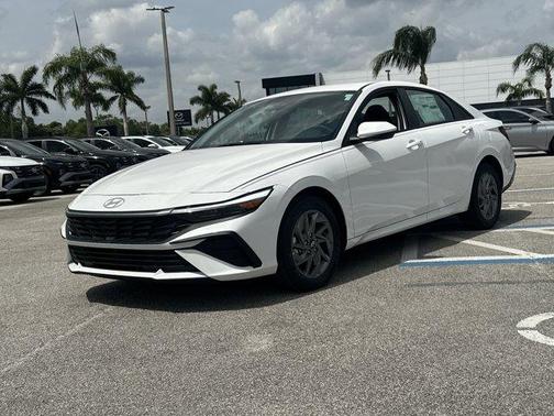 2025 Hyundai ELANTRA HEV Blue