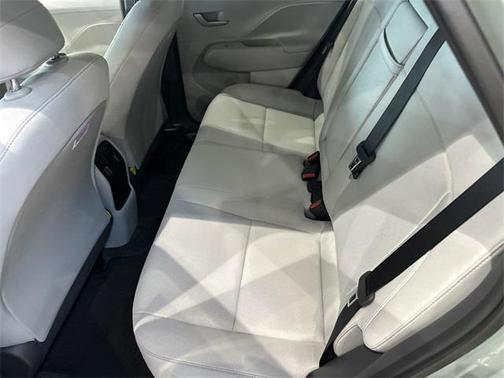 2025 Hyundai KONA EV SEL