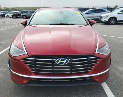 2023 Hyundai SONATA SE