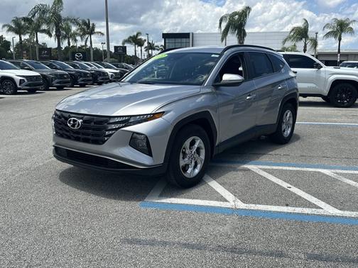 Silver 2022 Hyundai TUCSON SEL