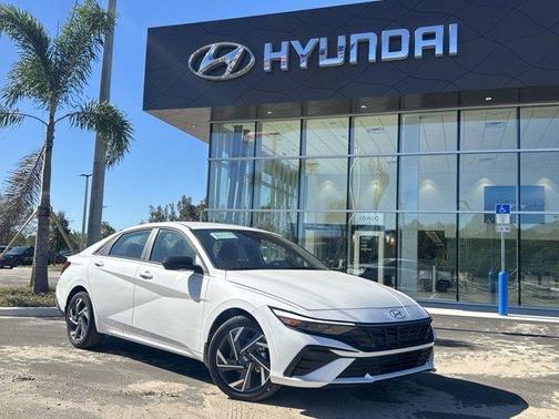 2025 Hyundai ELANTRA SEL Sport