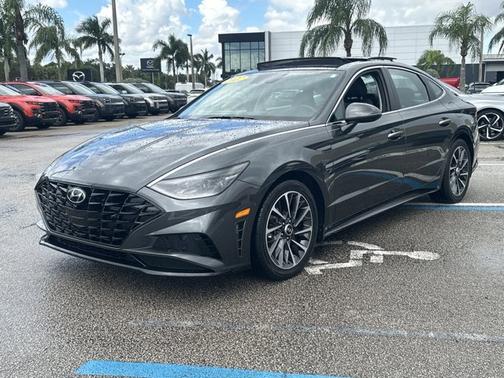 2022 Hyundai SONATA Limited