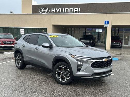 2024 Chevrolet Trax LT