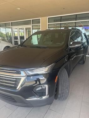 2022 Chevrolet Traverse LT Cloth