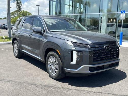 2025 Hyundai PALISADE SE