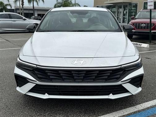 2025 Hyundai ELANTRA HEV SEL Sport