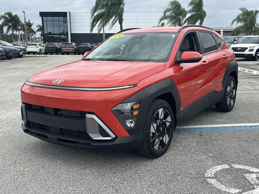 2024 Hyundai KONA SEL
