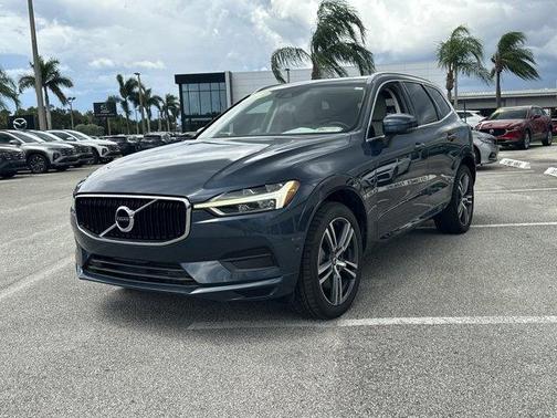 2019 Volvo XC60 T6 Momentum