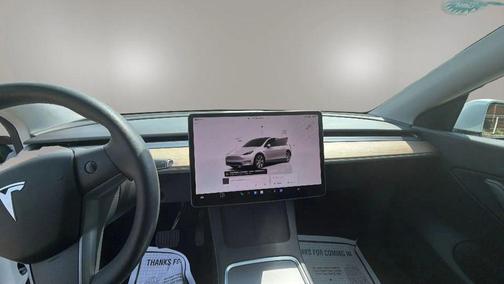 2022 Tesla Model Y Long Range Dual Motor All-Wheel Drive
