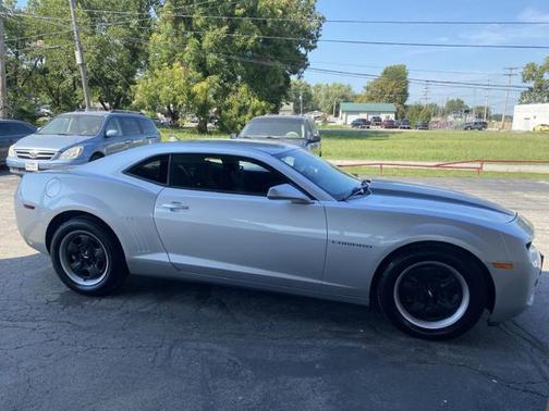 2011 Chevrolet Camaro 2LS