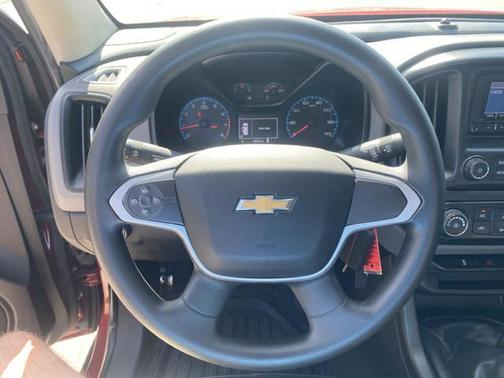 Red 2015 Chevrolet Colorado