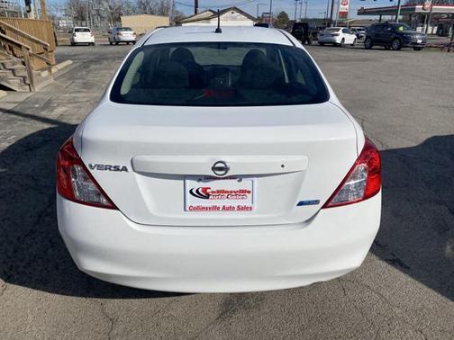 2014 Nissan Versa 1.6 S