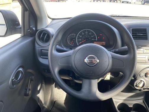 2014 Nissan Versa 1.6 S