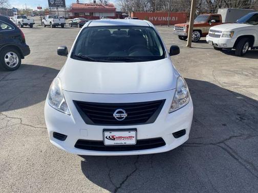 2014 Nissan Versa 1.6 S
