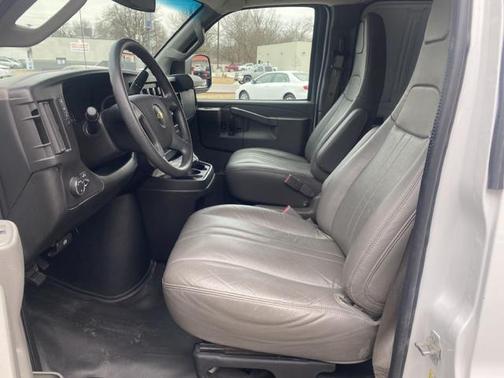 2017 Chevrolet Express 2500 Work Van