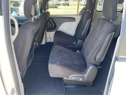 2012 Dodge Grand Caravan SE/AVP