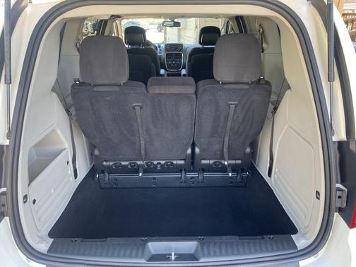 2012 Dodge Grand Caravan SE/AVP