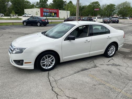 2012 Ford Fusion S