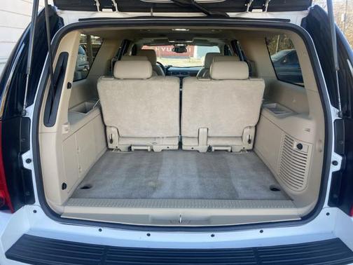 2009 GMC Yukon XL 1500 SLT