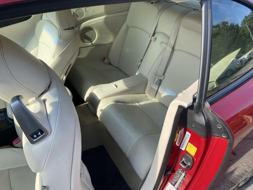 2010 Lexus IS 250C Base (A6)