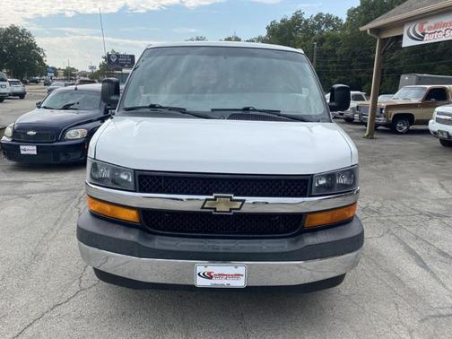 2017 Chevrolet Express 2500 LT